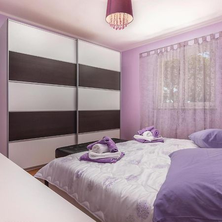 Amazing Apartment In Rabac With Wifi Raša Exteriér fotografie