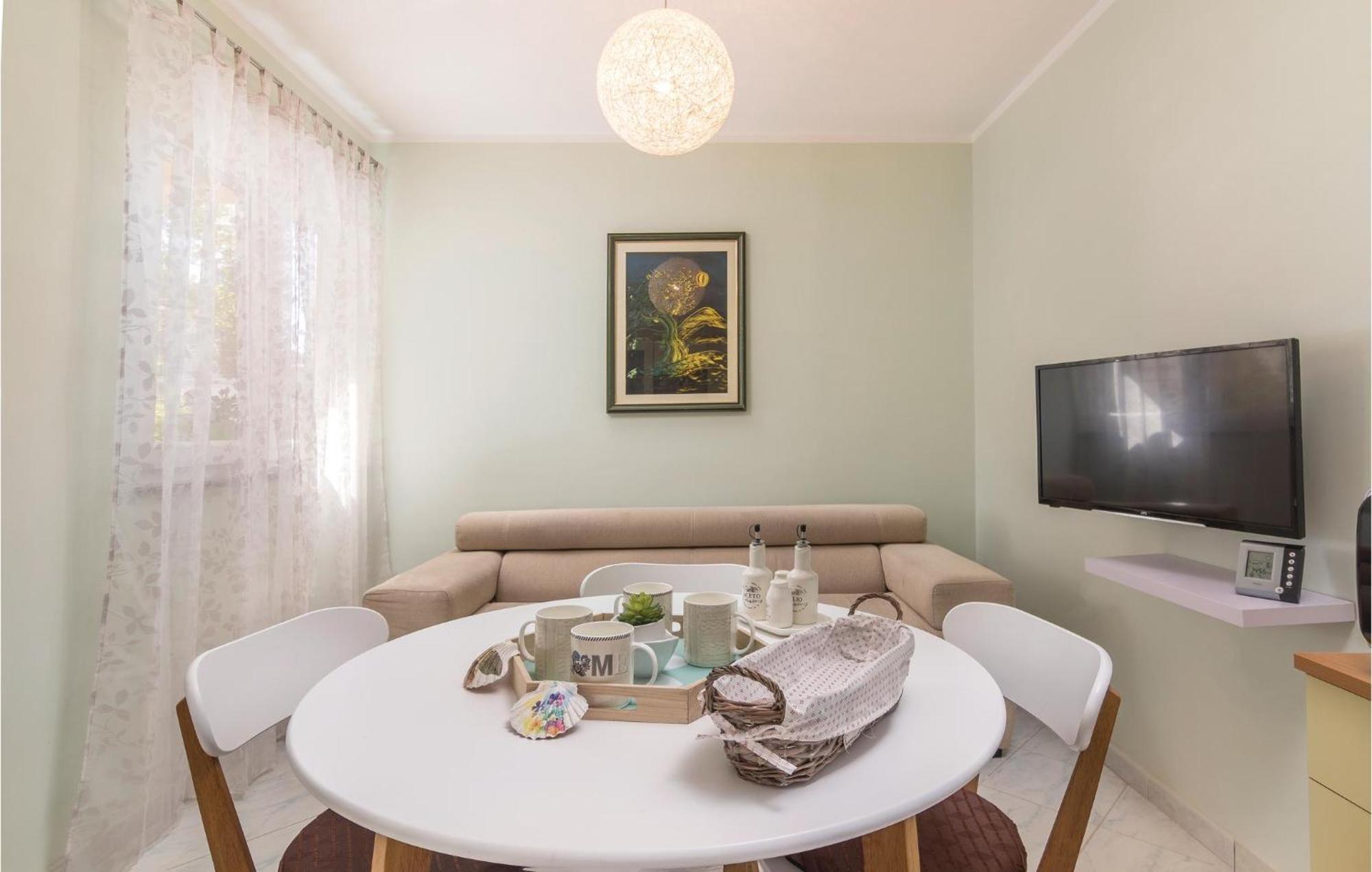Amazing Apartment In Rabac With Wifi Raša Exteriér fotografie