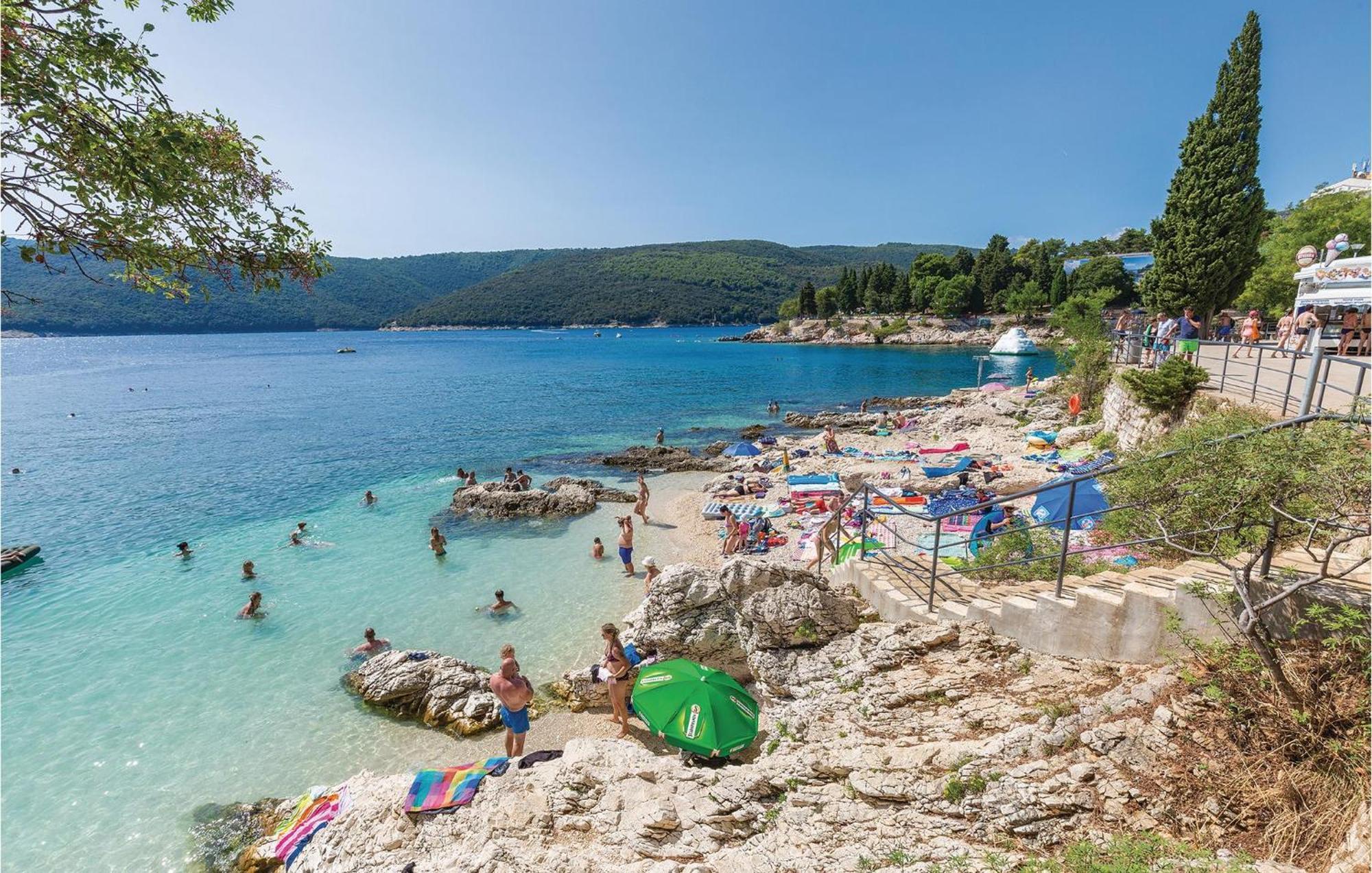 Amazing Apartment In Rabac With Wifi Raša Exteriér fotografie